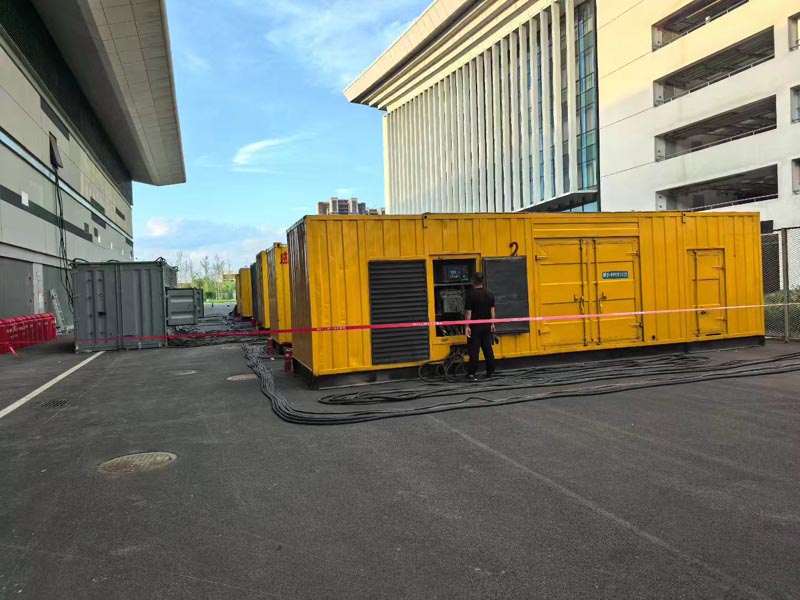 徐汇柴油发电机冬季保养注意事项?