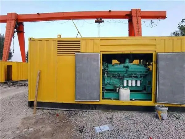徐汇冬季低温环境下，500KW发电机组应该选择什么类型的启动电瓶？